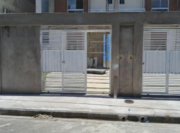 Foto 04 · Casa à venda em Serra-ES, bairro Balneário de Carapebus: 3 quartos, 1 suíte, 3 banheiros, 2 vagas, 9