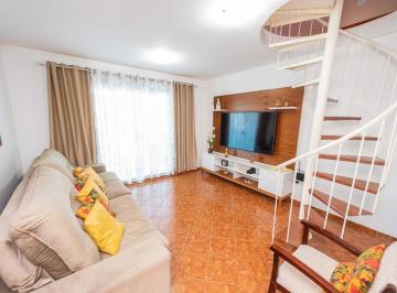 Casa · 234m² · 1 Quarto · 2 Vagas · Casa - Xaxim
