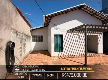 Imagem · CASA REFORMADA EM LOTE INDIVIDUAL - 2 QUARTOS E 1 SUITE - 7 VAGAS - EXCELENTE LOCALIZAÇÃO