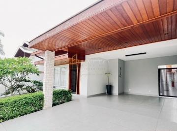 Casa · 220m² · 5 Quartos · 3 Vagas · Casa, 5 dormitórios (1 suíte), Condomínio Portal da Serra, Urbanova