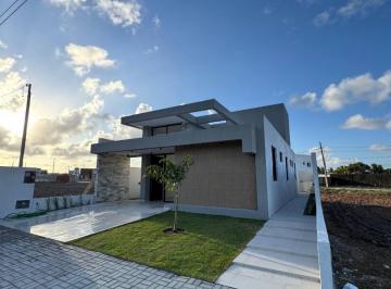 Uma casa contemporânea, elegante e funcional, pensada para quem valoriza conforto, privacidade e arquitetura. · Uma casa contemporânea, elegante e funcional, pensada para quem valoriza conforto, privacidade e arq