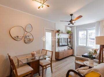 Apartamento · 140m² · 2 Quartos · Auxiliadora Predial Vende - Linda cobertura com 2 dormitórios, semimobiliada ao lado do Borboun Wall