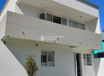 Casa · 173m² · 3 Quartos · 2 Vagas · Casa de Alvenaria de 3 Dormitórios , 3 Banheiros , living  2 ambientes, fachada pintura , piso porce