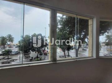 Apartamento · 136m² · 3 Quartos · 1 Vaga · Apartamento com 3 quartos à venda, 136 m² em Copacabana RJ