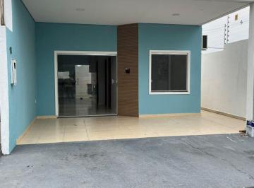 Casa de 2 quartos, · Casa Disponível Pra Locação com 2 Quartos no Res. Jardim Sakura