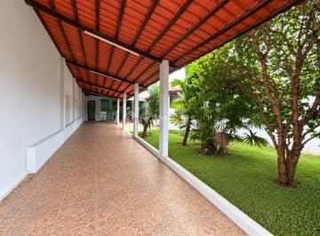 Casa · 160m² · 3 Quartos · 3 Vagas · Sobrado com 3 quartos, Ceilândia Norte (Ceilândia) - Brasília