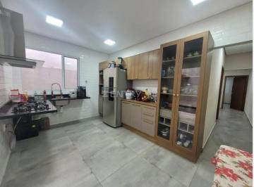 Casa · 65m² · 2 Quartos · 1 Vaga · Casa Jardim Trevo 470 Mil