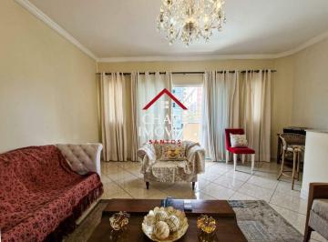Casa · 133m² · 3 Quartos · 2 Vagas · Esplêndida Sobreposta Alta com 3 dormitórios e 2 suítes, Quintal, no Marapé, em Santos - SP.