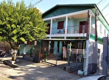 Casa · 257m² · 5 Quartos · 3 Vagas · Casa à venda - em Timbauva