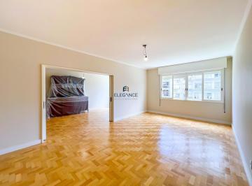 Apartamento · 228m² · 4 Quartos · 1 Vaga · Apartamento à Venda em Moinhos de Vento com 4 Dormitórios e Vista Livre