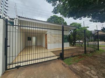 Casa · 110m² · 3 Quartos · 2 Vagas · LOCAÇÃO | Casa, com 3 dormitórios em Jardim Itália, Maringá