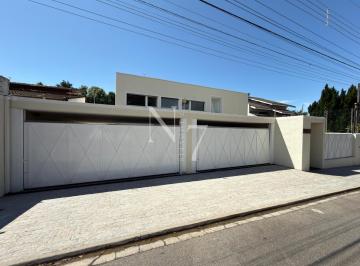 Casa · 502m² · 4 Quartos · 4 Vagas · Casa com 4 dormitórios e 1.000m² de terreno em Atibaia/SP.