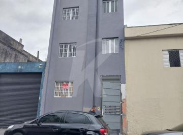 Casa · 27m² · 1 Quarto · Condomínio com 1 quarto, cozinha americana e banheiro.