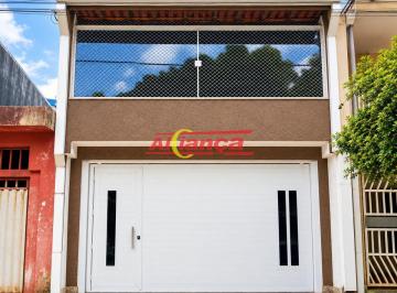 Casa · 125m² · 3 Quartos · 2 Vagas · EXCELENTE SOBRADO COM 3 DORMITÓRIOS, 1 SUÍTE E 2 VAGAS COBERTAS
