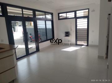 Comercial · 215m² · 3 Vagas · Prédio Comercial - Vinhedo/SP.