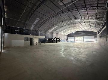 Comercial · 850m² · 8 Vagas · Galpão - Vinhedo/SP.