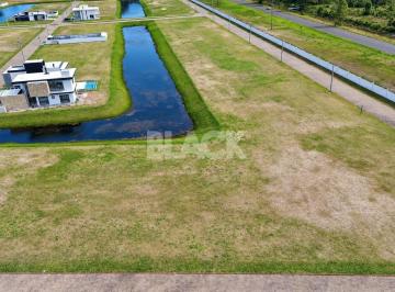Terreno · 360m² · Terreno no condomínio Lake fechado na Itapeva em Torres RS