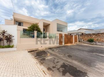 Casa · 487m² · 4 Quartos · 4 Vagas · SHIN QI 7 4 SUÍTES