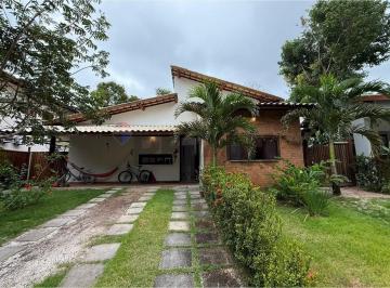 Casa · 200m² · 4 Quartos · 2 Vagas · CASA À VENDA NO CONDOMÍNIO FAZENDA PRAIA DO FORTE