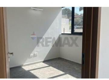 Comercial · 17 Vagas · Salas Comerciais para alugar, de 12m² por R$1.300 - Cond. Isali Center - Jardim do Lago - Atibaia/SP