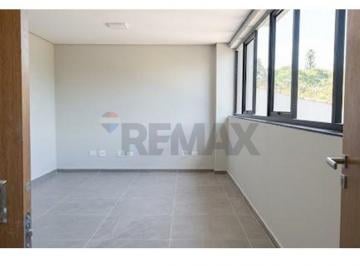 Comercial · 17 Vagas · Salas Comerciais para alugar,de 22,5m² por R$2.400-Cond. Isali Center - Jardim do Lago - Atibaia/SP