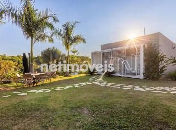 f29738c2-e547-46b0-93f4-24a96f8b9fd2.webp · Duas Casas  | 4.700m² de Terreno | Condomínio Privê I | Lago Norte | Aceita Permuta