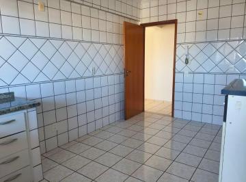 img0 · Apartamento com 2 Quarto(s) e 2 banheiro(s) para Alugar, 140 m² por R$ 3911 / Mês