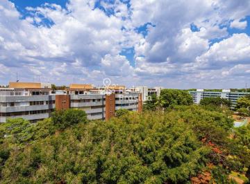 Apartamento · 209m² · 4 Quartos · 2 Vagas · SQN 208 - Apartamento cobertura com 4 quartos - 1 suíte - 2 vagas - nascente - vista livre - aceita