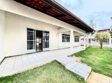 ae784cc8c67136c4d11e167fbfca4aaa2c3b478e · Casa com 3 dormitórios à venda, 300 m² por R$ 1.900.000 - Dom Bosco - Itajaí/SC