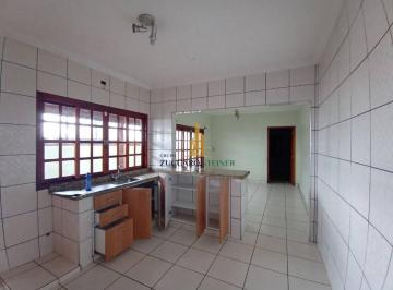 e6bb5a1b8a8ec1a5d145651057322b63f45632e5 · Casa com 2 quartos para alugar, 1000 m² por R$ 3.000/mês - Vila Barros - Guarulhos/SP
