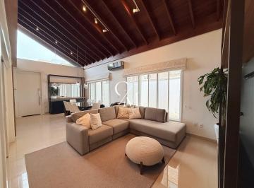 Casa · 450m² · 3 Quartos · 6 Vagas · Bosque dos Jatobás - Casa Térrea Semi Mobiliada com Fundo para Mata | Bosque dos Jatobás – Jundiaí/S