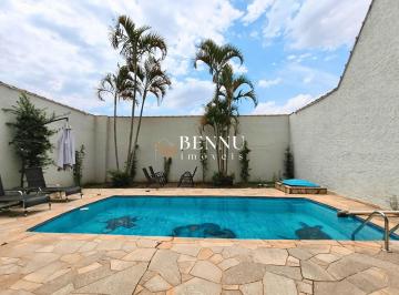 Casa · 262m² · 3 Quartos · 4 Vagas · Jardim Universo