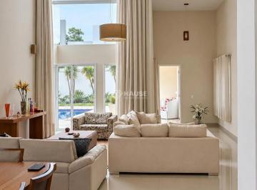 Casa · 1077m² · 4 Quartos · 2 Vagas · Casa de alto padrão à venda PORTEIRA FECHADA no Condomínio Bosque dos Pires — conforto, lazer e exce