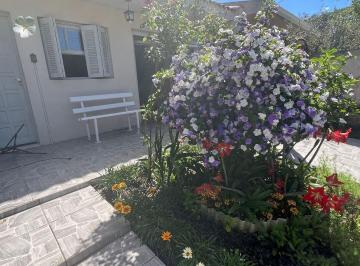 Casa · 240m² · 3 Quartos · 3 Vagas · Casa à venda no bairro Areal - Pelotas/RS
