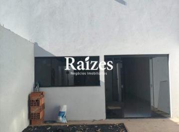 Casa · 86m² · 3 Quartos · 2 Vagas · Casa 3 Quartos sendo 1 Suíte, com 2 Vagas no Bairro Laranjeiras em Uberlândia