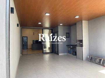 Casa · 107m² · 2 Quartos · 2 Vagas · Casa à Venda 2 Quartos com suíte no Bairro Planalto em Uberlândia