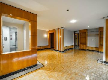 Apartamento · 122m² · 2 Quartos · 2 Vagas · SQN 108 | APARTAMENTO IMPECÁVEL, ESPAÇOS INTEGRADOS, COZINHA AMPLIADA E LINDA VISTA PARA O VERDE