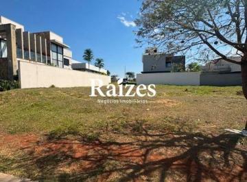 Terreno · 448m² · Lote residencial de 447,79 m² à venda no Nova Uberlândia em condomínio fechado
