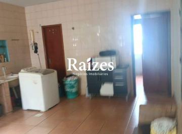 Apartamento · 350m² · 3 Quartos · Apartamento residencial 3 quartos sendo 2 suítes no Bairro Nossa Senhora Aparecida em Uberlândia