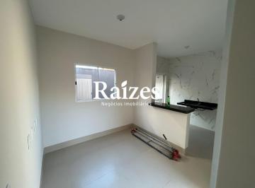 Casa · 48m² · 2 Quartos · 2 Vagas · Casa com 2 quartos sendo 1 suíte no Morumbi em Uberlândia