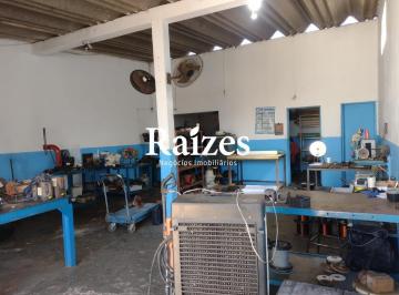 Comercial · 80m² · Imóvel Comercial no Bairro Brasil em Uberlândia