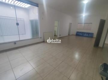 Photo 1 · Casa comercial disponível para locação no bairro Lidice em Uberlândia-MG