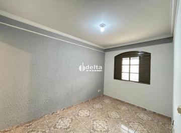 Photo 1 · Casa residencial com 3 suítes disponível para locação no bairro Presidente Roose