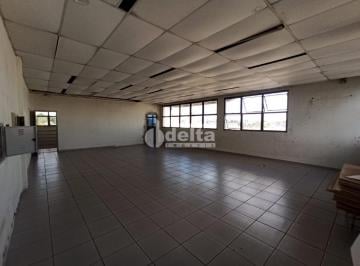 NULL · Prédio comercial disponível para locação no bairro Nossa Senhora Aparecida em Ub