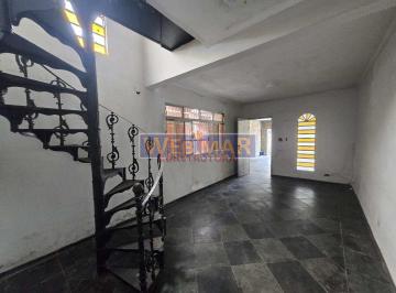 Casa · 100m² · 2 Quartos · 3 Vagas · Invista neste sobrado! Com pouca reforma, bom retorno!