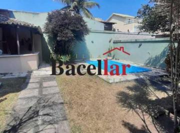 Casa · 340m² · 4 Quartos · 3 Vagas · Casa em Condomínio :  / Residencial / Recreio dos Bandeirantes