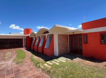 img-4138_fhd.webp · Arquitetura Moderna e Espaço de Sobra para o Seu Negócio - Orfãs - Ponta Grossa