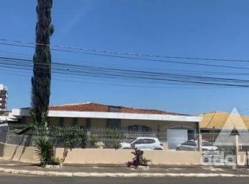 casa-a-venda-3-quartos-1-suite-1-vaga-200m-orfas-ponta-grossa-pr1699973888814frrcy_fhd.webp · Casa à venda 3 Quartos, 1 Suite, 1 Vaga, 200 m², Orfãs