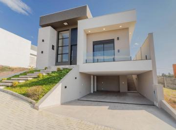 blumen-garten-casa-195-201718890720804_fhd.webp · Casa à venda 3 Quartos, 3 Suites, 2 Vagas, 255 m², Orfãs