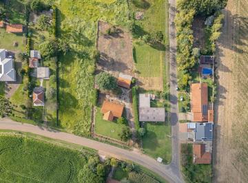 dji-01031776712094908_fhd.webp · Chácara em Área Urbana à venda, com 3.739,50 m² de área total e 48 metros de fre